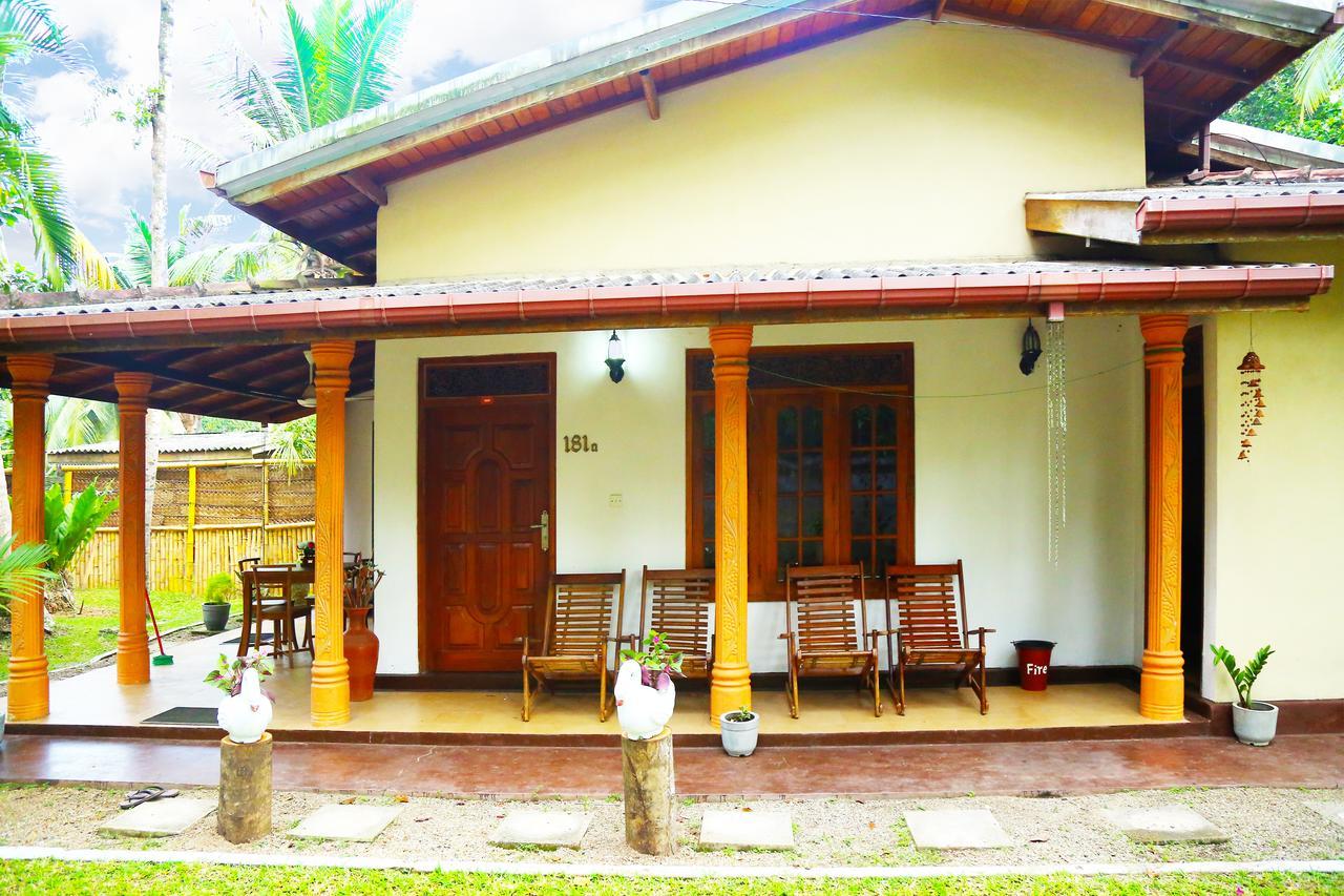 Kurulu Garden - Gecko Villa Balapitiya Extérieur photo